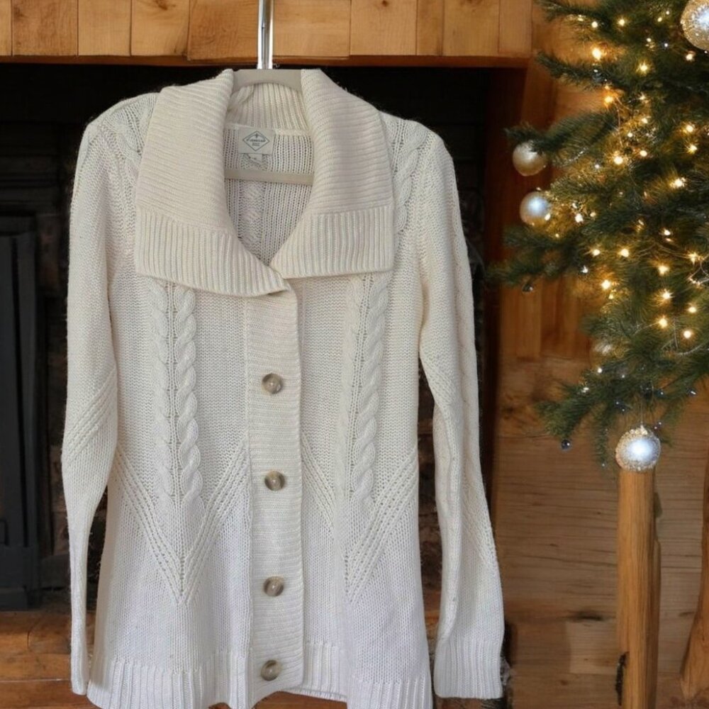 Nearly New Cable Knit Style Cozy Soft Cream Cardigan Sweater Button Front Sz M